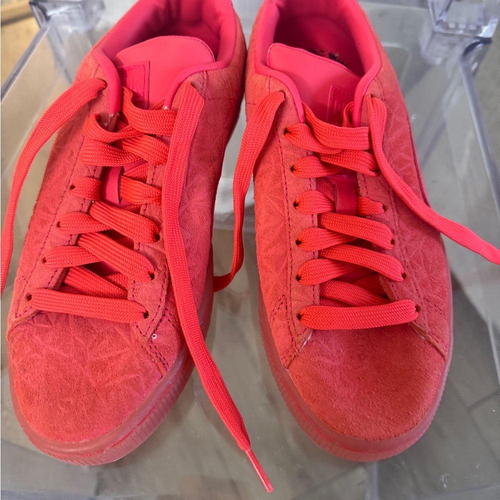 Puma Women's Vibrant Orange Red Sneakers. Suede.